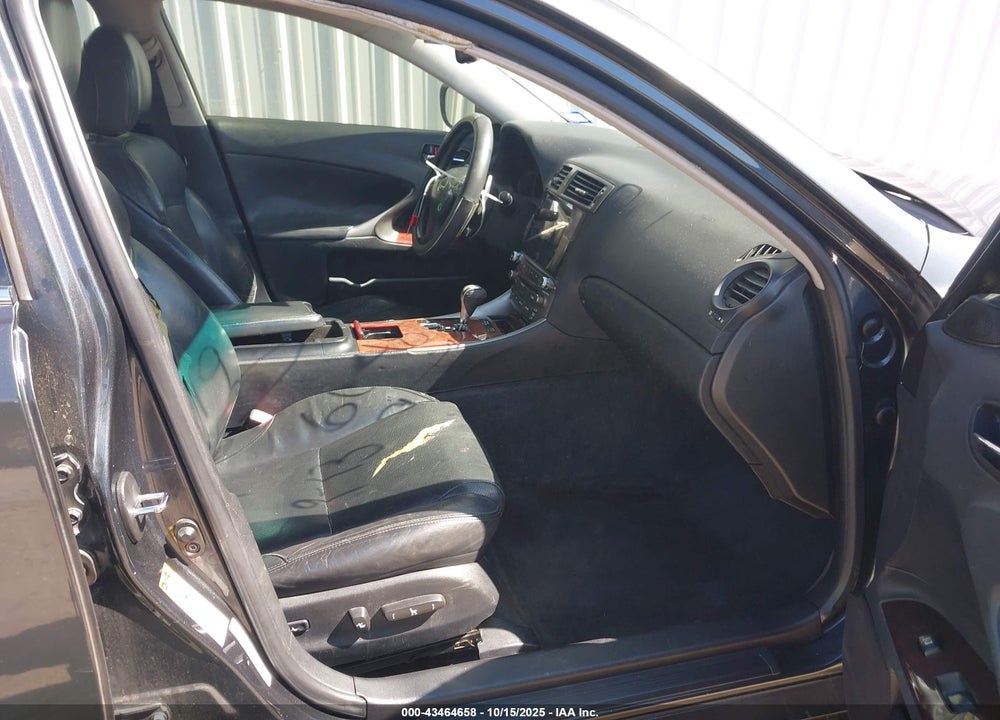 2008 LEXUS IS 250 VIN: JTHBK262985066048