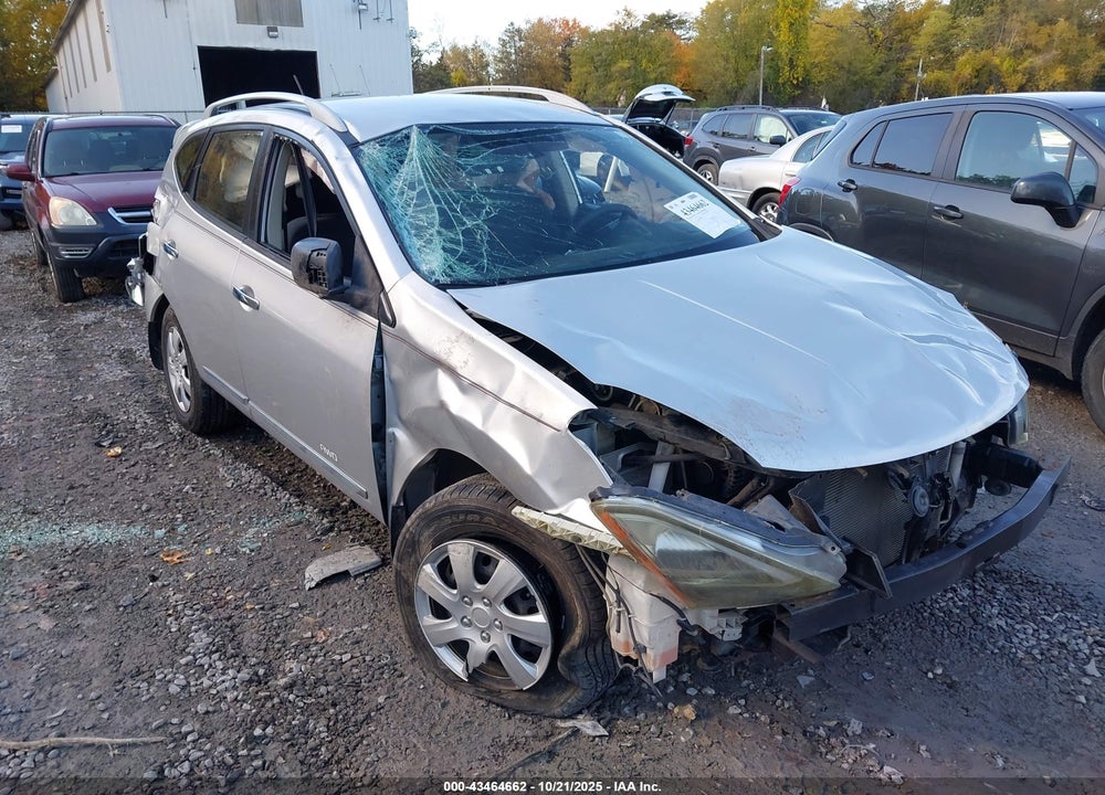 2015 NISSAN ROGUE VIN: JN8AS5MVXFW768404