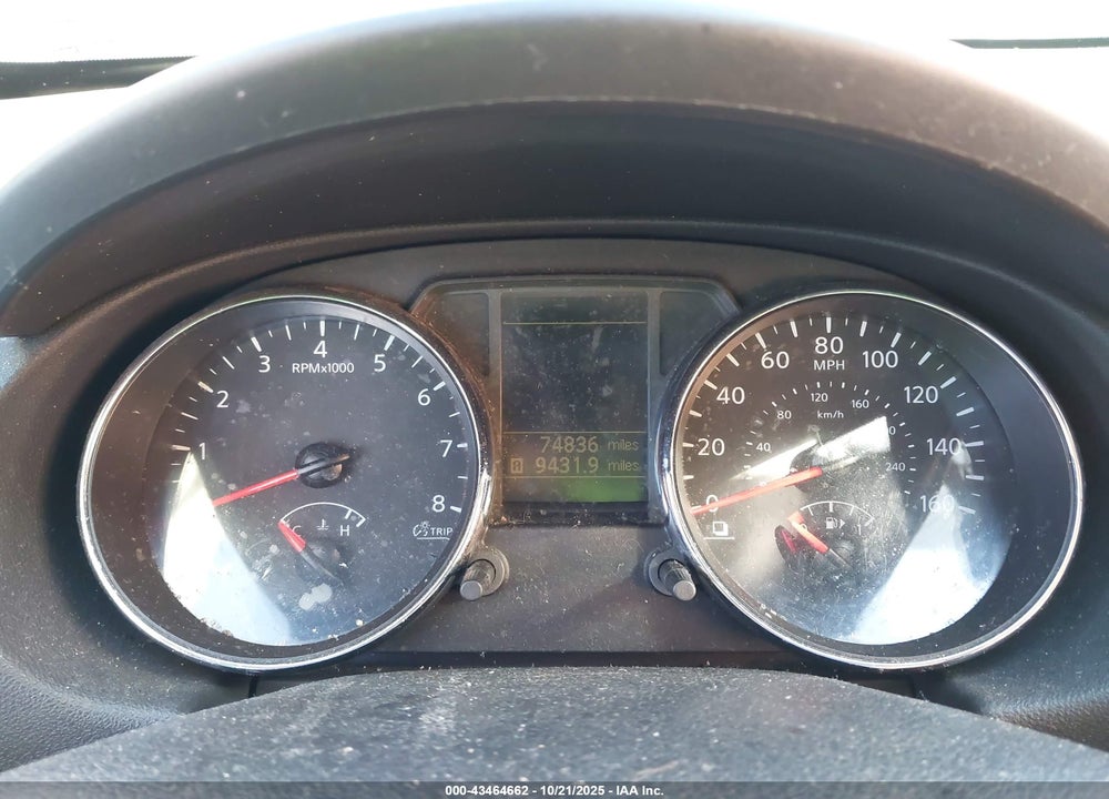 2015 NISSAN ROGUE VIN: JN8AS5MVXFW768404