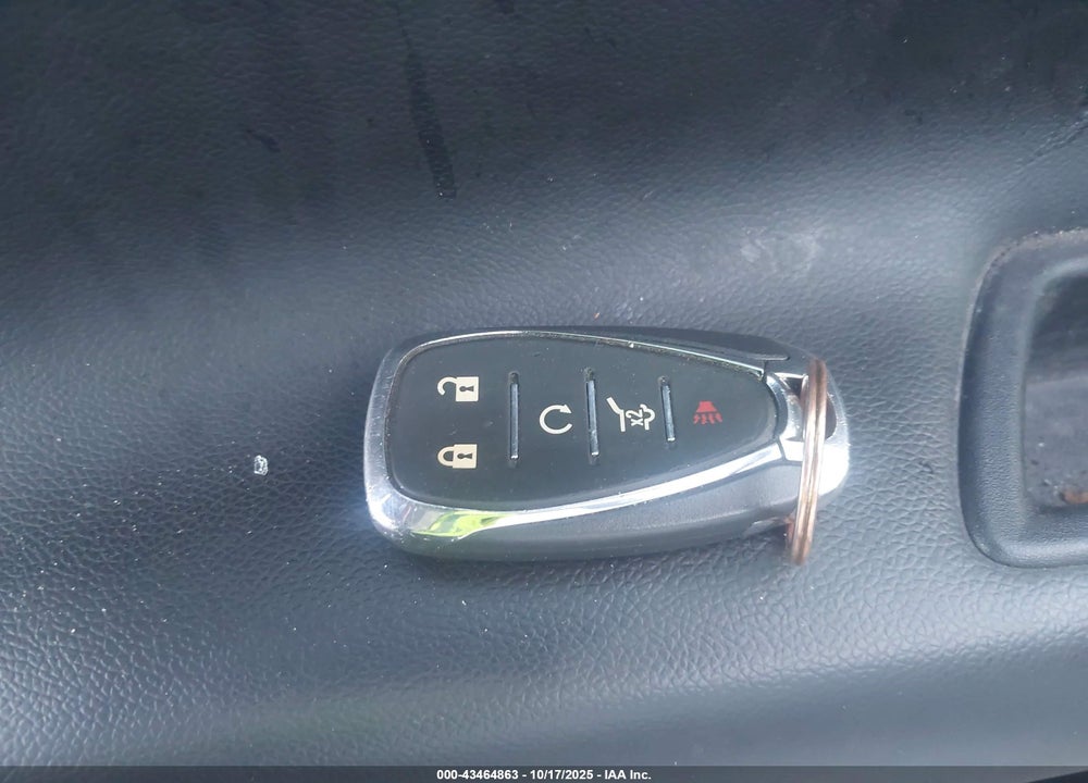 2018 CHEVROLET EQUINOX LT VIN: 2GNAXKEX4J6145852