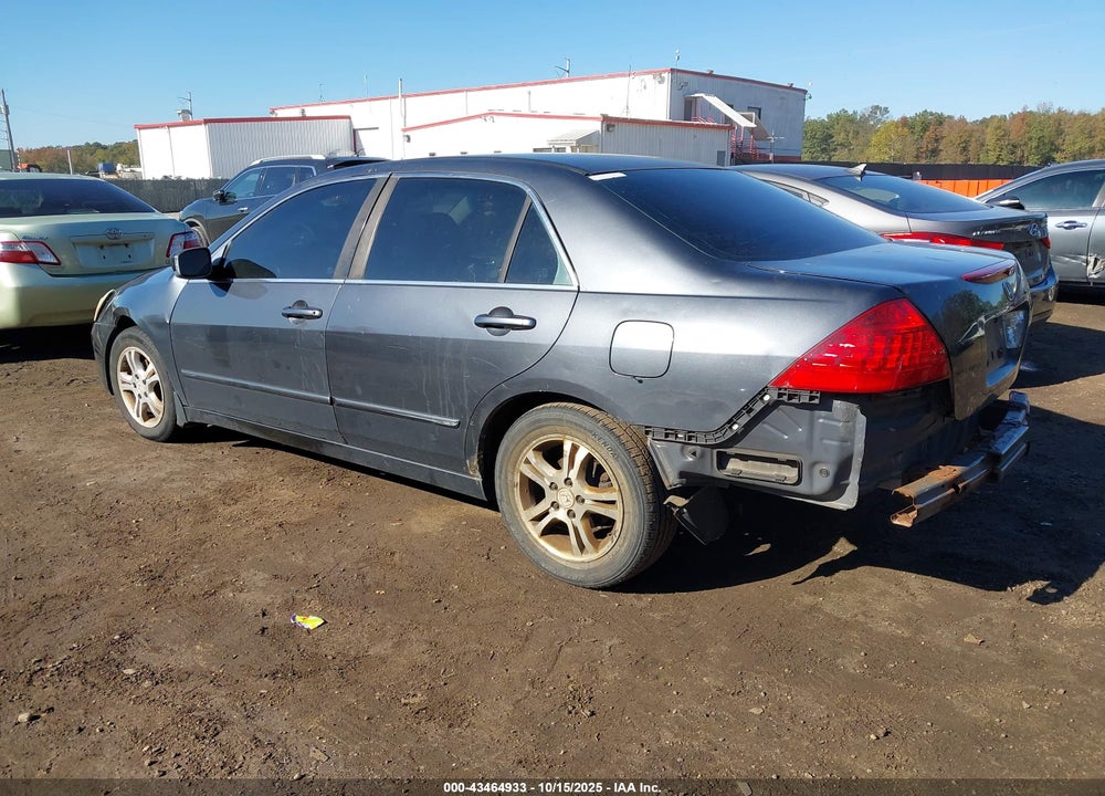 2007 HONDA ACCORD VIN: 1HGCM56727A000686
