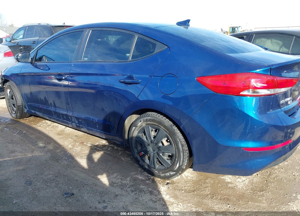 2018 HYUNDAI ELANTRA SE VIN: 5NPD74LF8JH390242