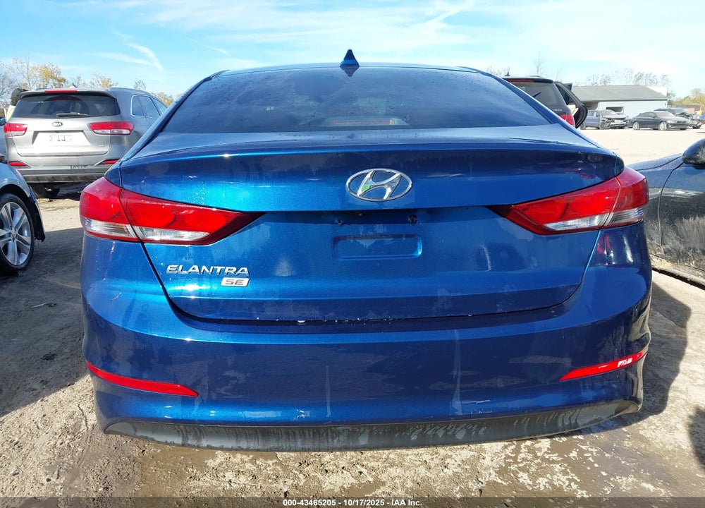 2018 HYUNDAI ELANTRA SE VIN: 5NPD74LF8JH390242