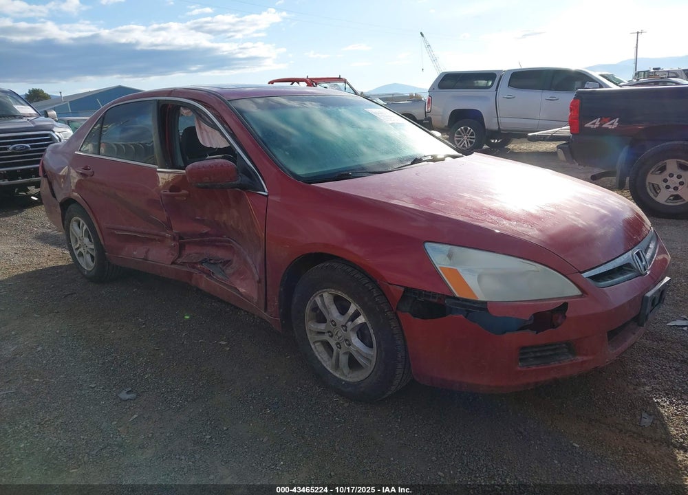 2007 HONDA ACCORD 2.4 EX VIN: 1HGCM567X7A185943