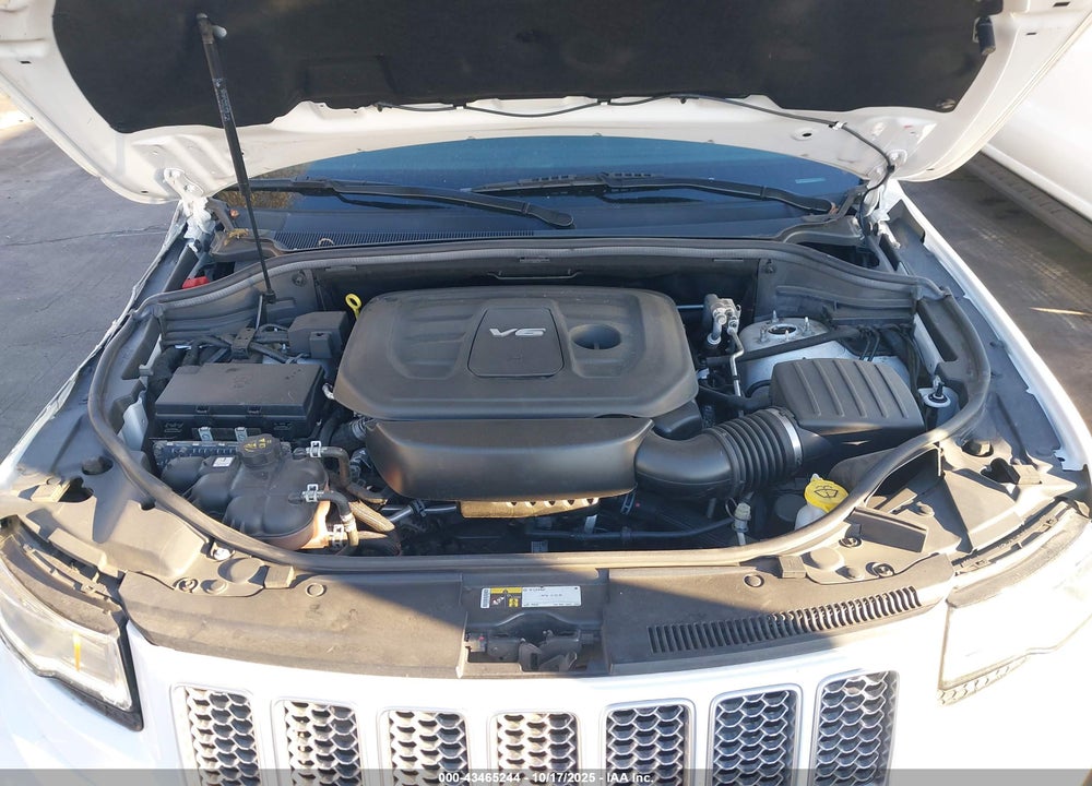 2016 JEEP GRAND CHEROKEE SUMMIT VIN: 1C4RJEJG0GC464539