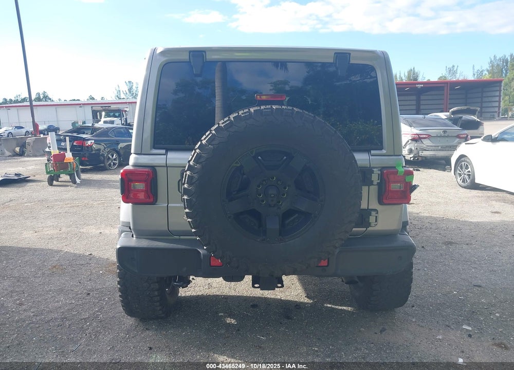 2019 JEEP WRANGLER UNLIMITED SAHARA 4X4 VIN: 1C4HJXEG9KW571839