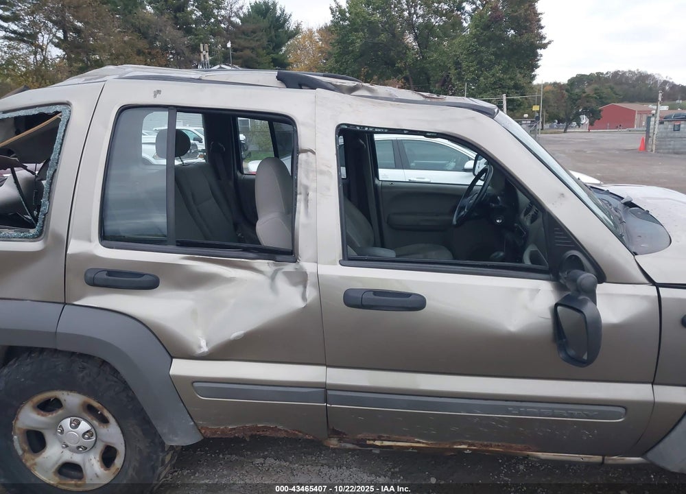 2007 JEEP LIBERTY VIN: 1J4GL48K57W540044