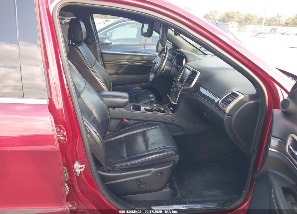 2015 JEEP GRAND CHEROKEE OVERLAND VIN: 1C4RJECG9FC841302