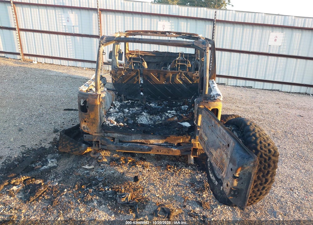 2015 JEEP WRANGLER UNLIMITED VIN: 1C4BJWEG9FL549086