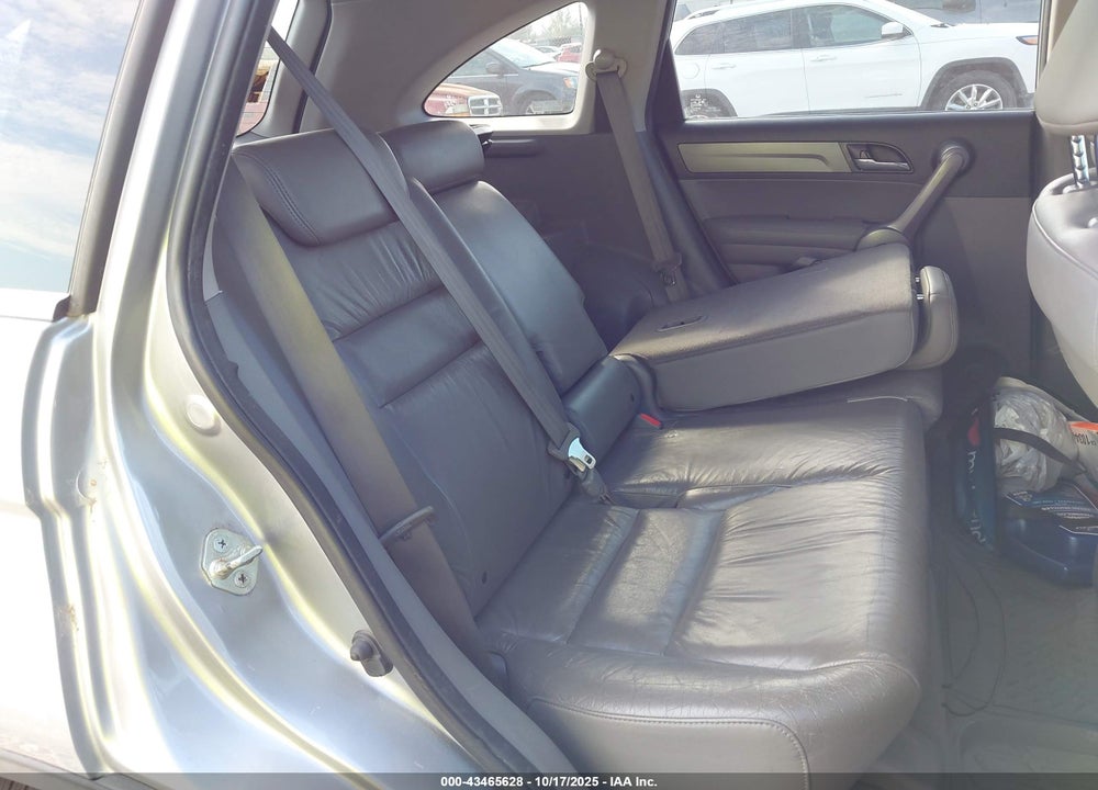 2008 HONDA CR-V EX-L VIN: JHLRE38738C049010