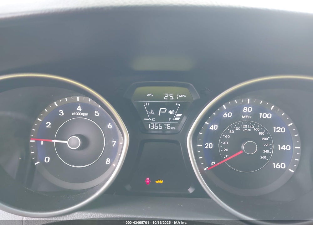 2015 HYUNDAI ELANTRA SE VIN: 5NPDH4AE3FH572591