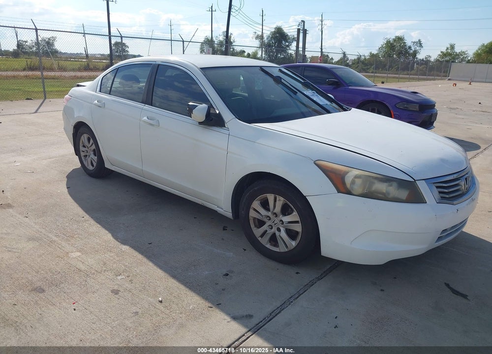 2008 HONDA ACCORD 2.4 LX-P VIN: JHMCP26408C021437