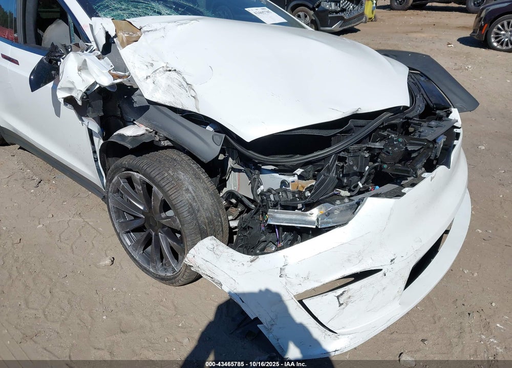 2024 TESLA MODEL X LONG RANGE VIN: 7SAXCBE54RF460155