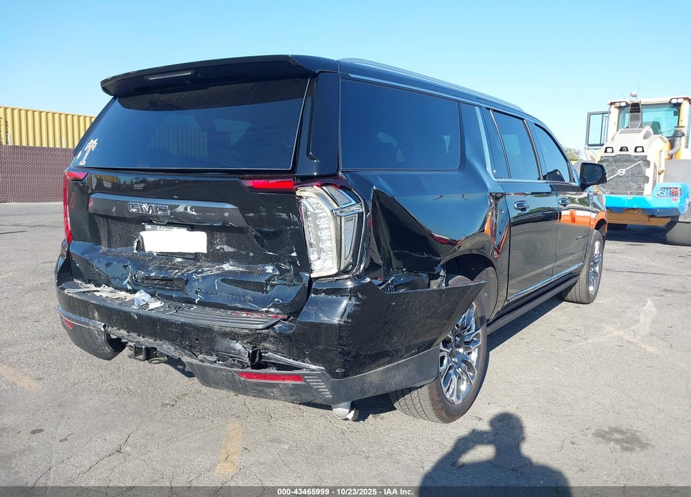 2024 GMC YUKON XL 4WD DENALI ULTIMATE VIN: 1GKS2KKT3RR276871