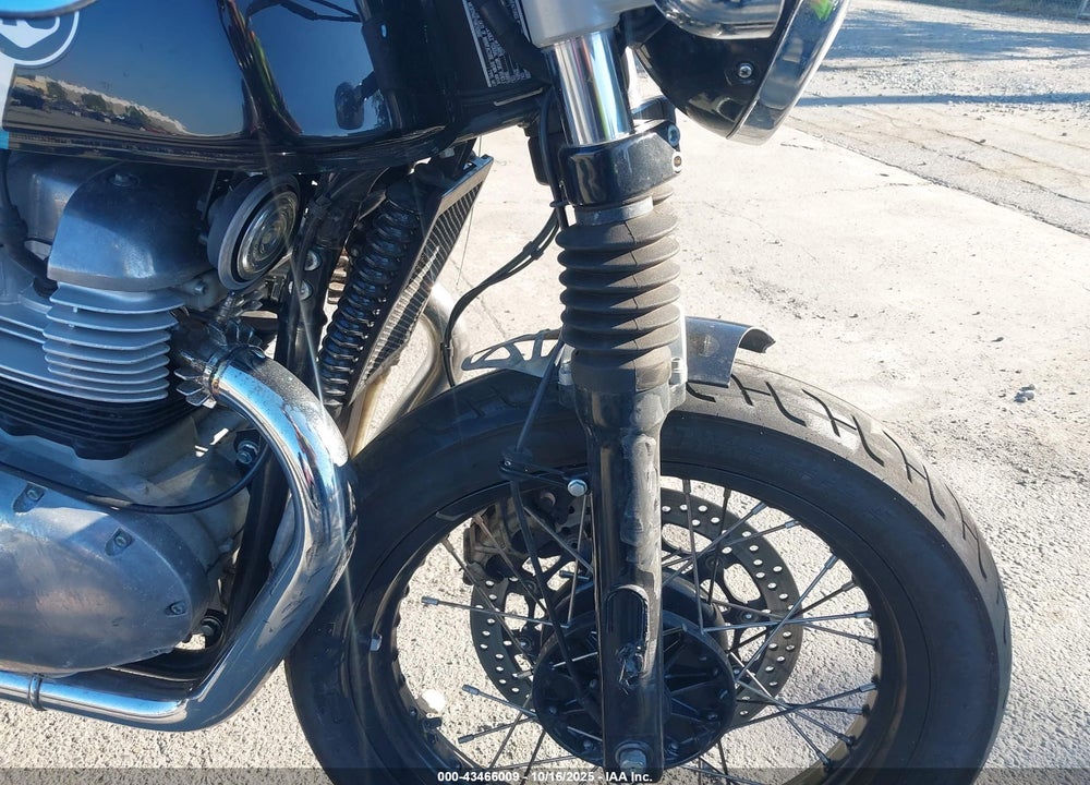 2022 ROYAL ENFIELD MOTORS INT 650 VIN: ME3FPN471NK703055