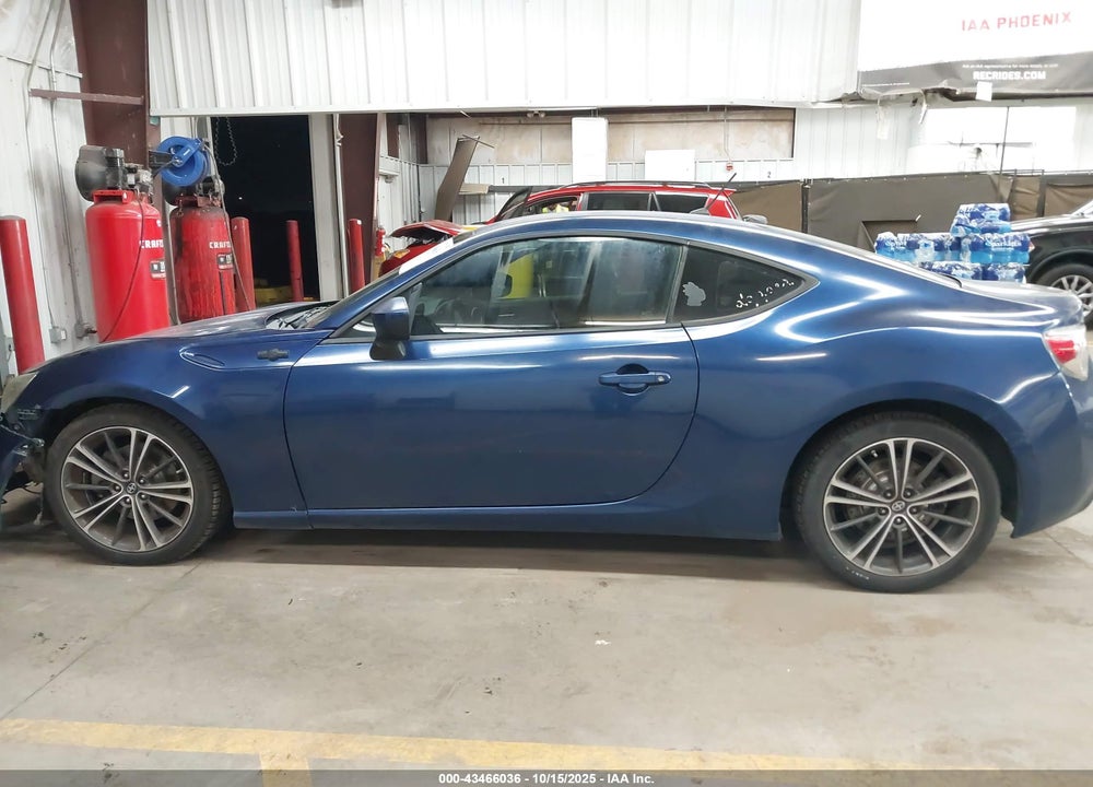2013 SCION FR-S VIN: JF1ZNAA13D2700472