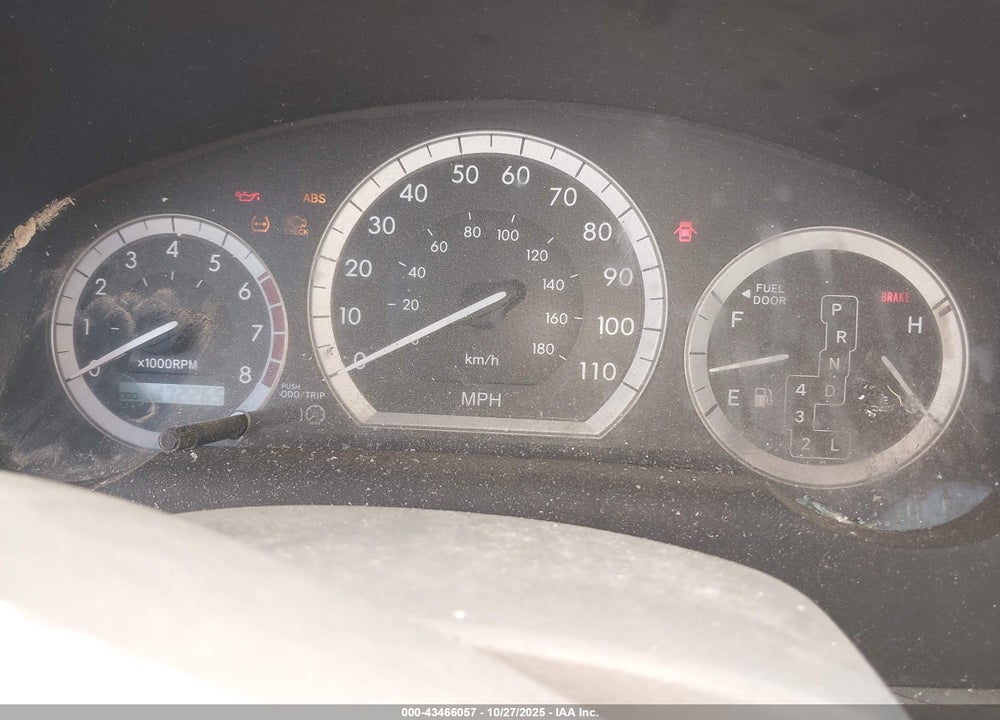 2004 TOYOTA SIENNA XLE VIN: 5TDZA22C14S100148