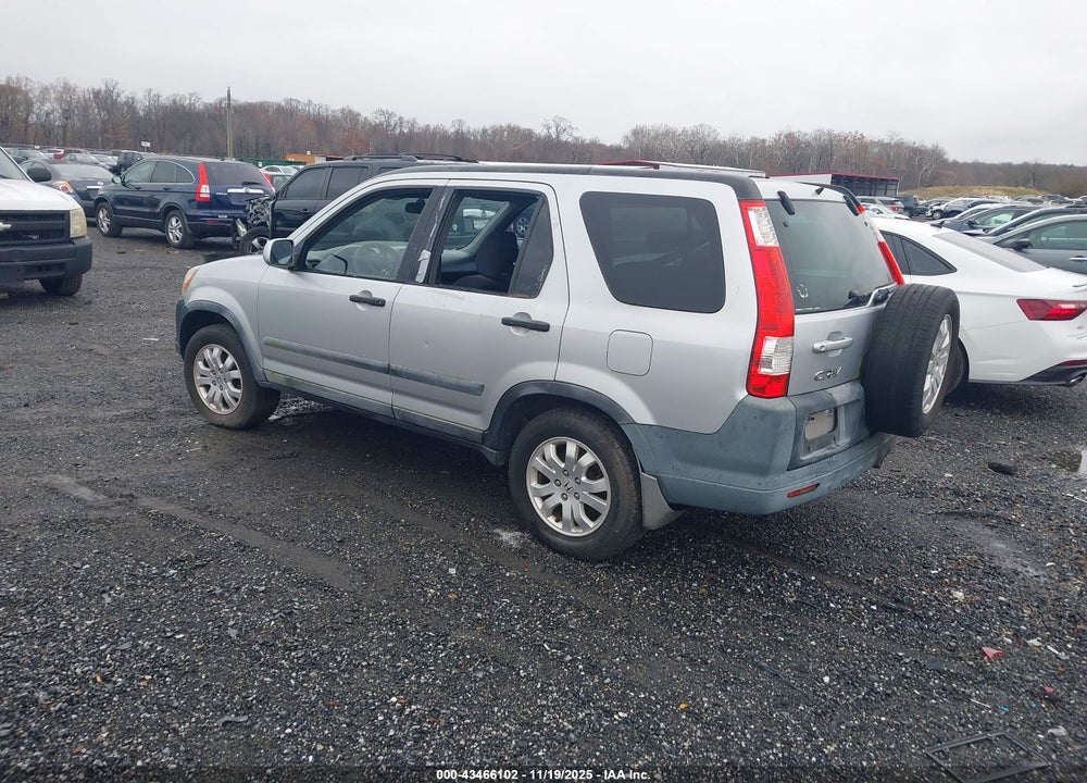 2005 HONDA CR-V EX VIN: SHSRD788X5U305070