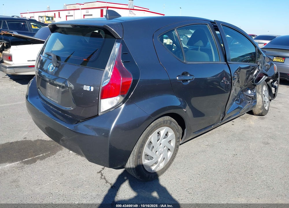 2015 TOYOTA PRIUS C TWO VIN: JTDKDTB39F1114524