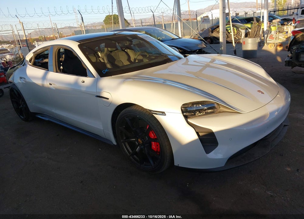2024 PORSCHE TAYCAN GTS VIN: WP0AD2Y18RSA47296