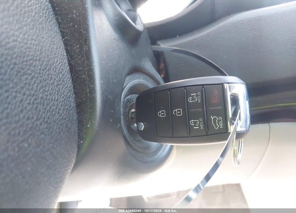 2020 KIA SEDONA LX VIN: KNDMB5C14L6599824