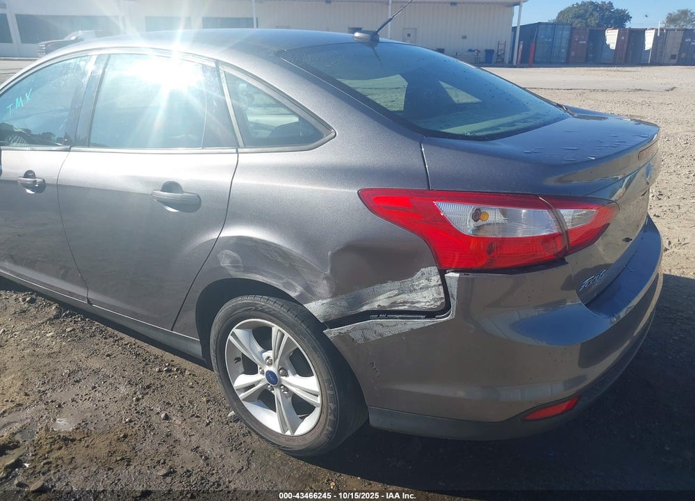 2014 FORD FOCUS VIN: 1FADP3F23EL402985