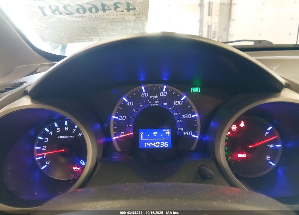 2013 HONDA FIT VIN: JHMGE8H37DC043699