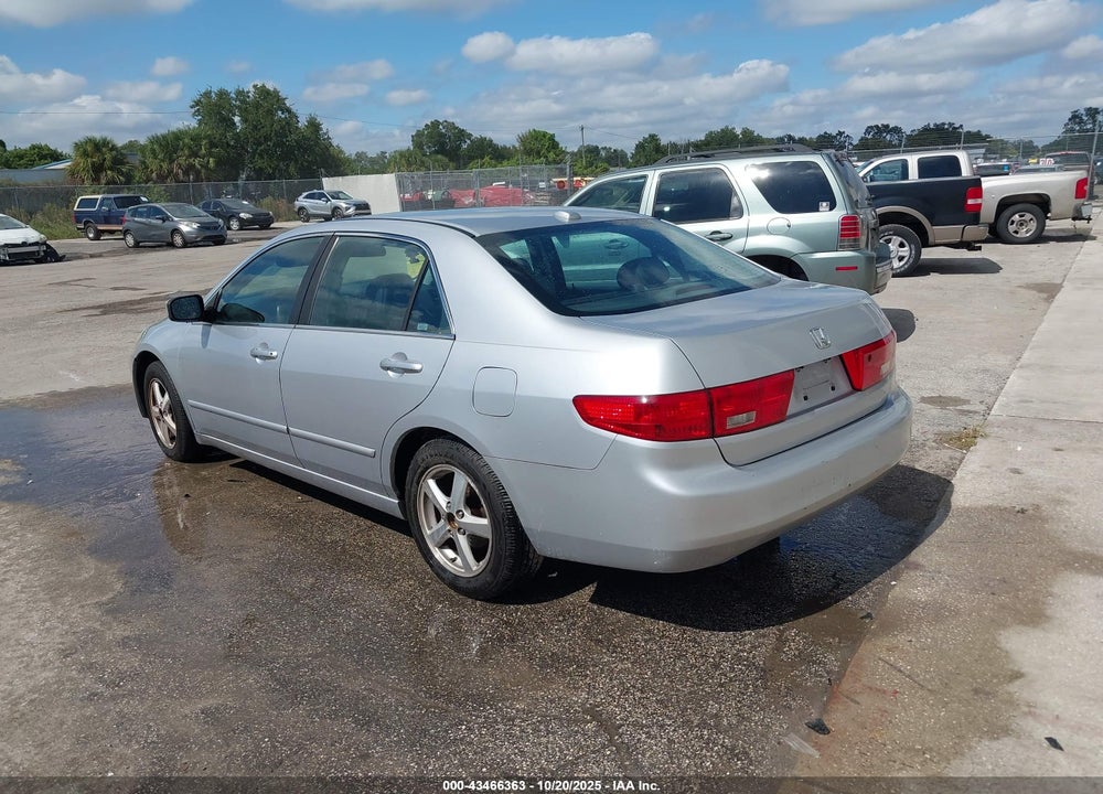 2005 HONDA ACCORD 2.4 EX VIN: 1HGCM568X5A107524