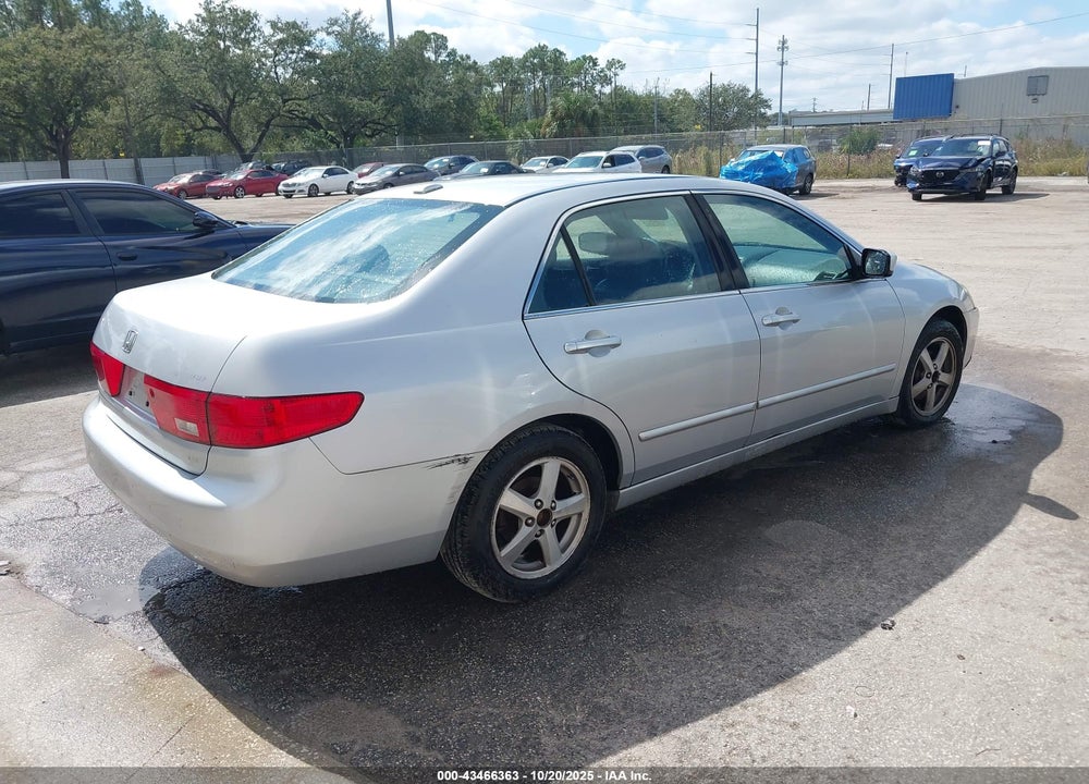 2005 HONDA ACCORD 2.4 EX VIN: 1HGCM568X5A107524