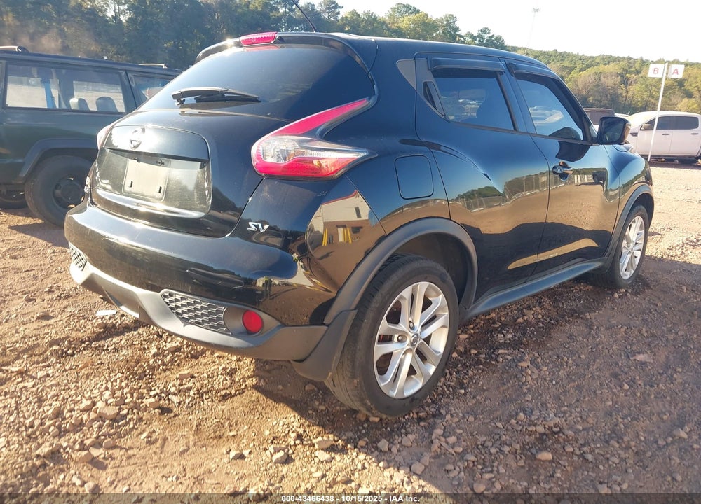 2015 NISSAN JUKE VIN: JN8AF5MR2FT500634