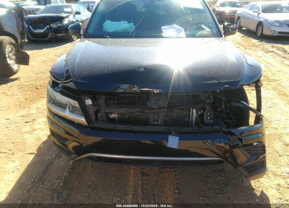 2018 VOLKSWAGEN TIGUAN 2.0T SE/2.0T SEL VIN: 3VV3B7AX9JM121380