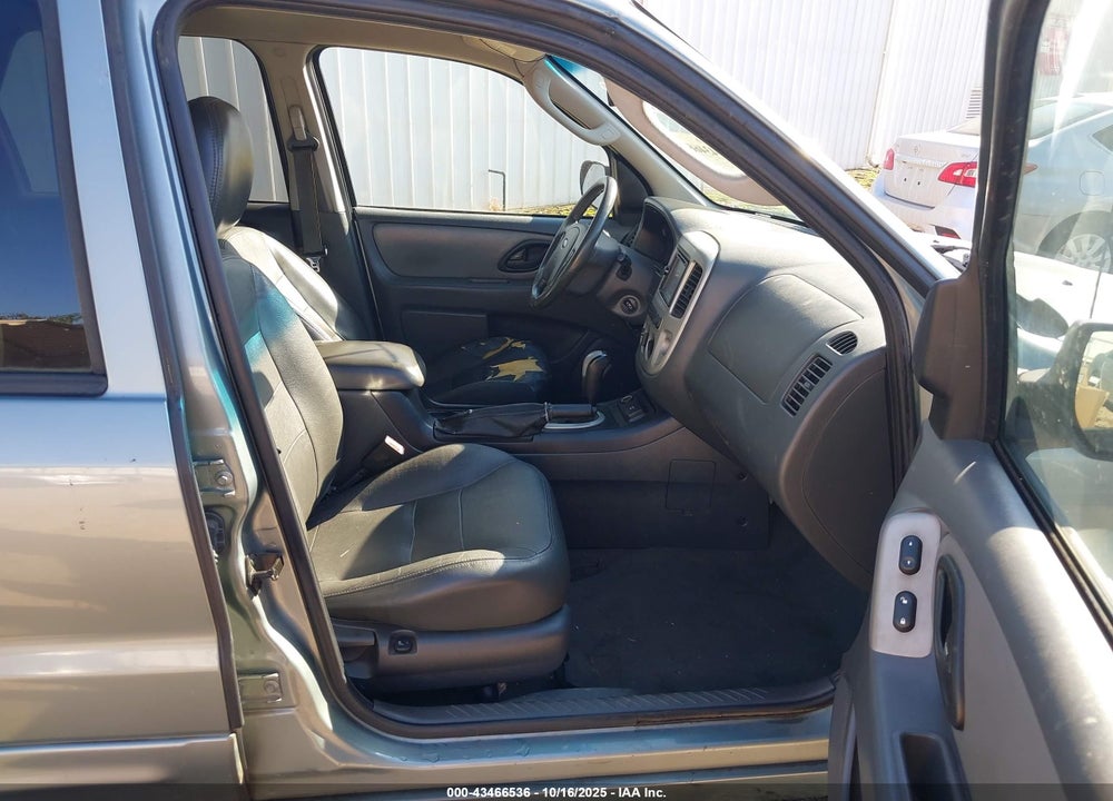 2006 FORD ESCAPE HYBRID VIN: 1FMCU96H36KC35925