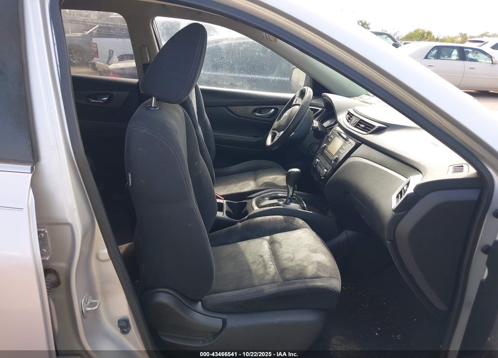 2016 NISSAN ROGUE SV VIN: JN8AT2MT4GW026401
