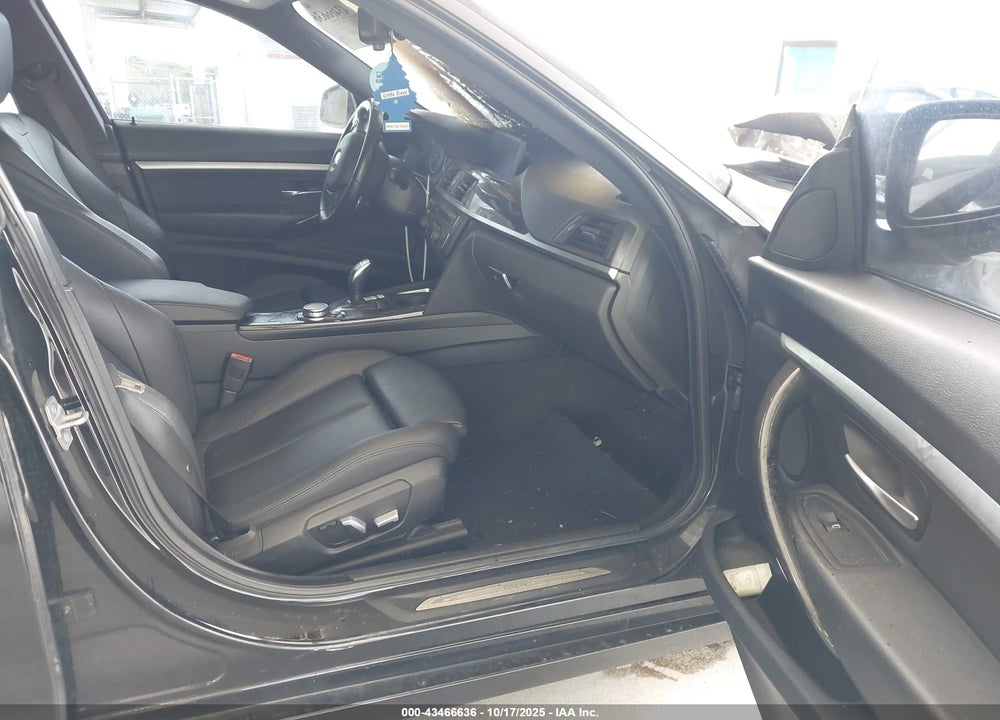 2016 BMW 3 SERIES VIN: WBA8Z5C56GGS38334