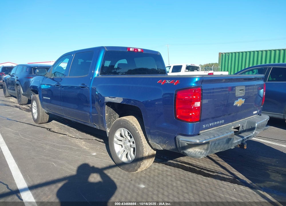 2018 CHEVROLET SILVERADO 1500 VIN: 3GCUKREC0JG373216