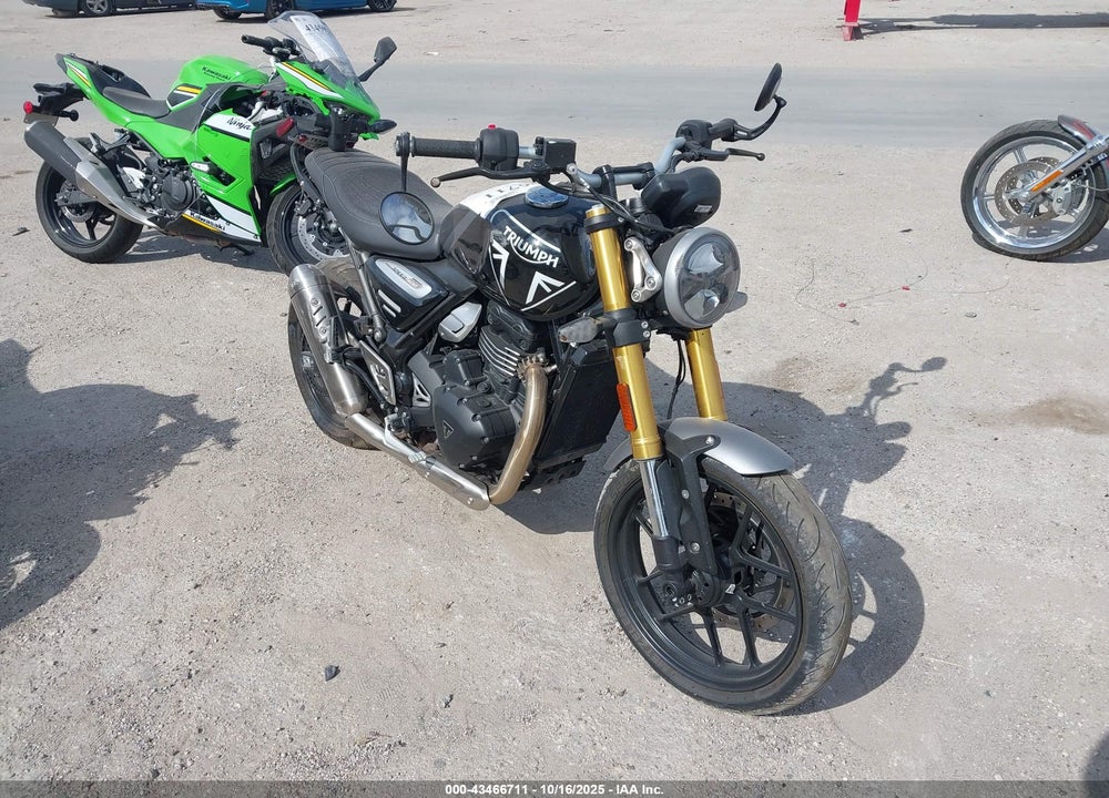2025 TRIUMPH MOTORCYCLE SPEED 400 VIN: SMTT127Y2SNA31603