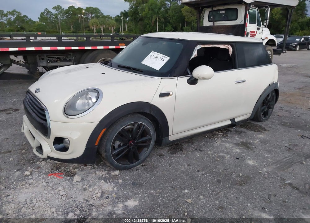2018 MINI HARDTOP COOPER/OXFORD EDITION VIN: WMWXP5C59J3C65014