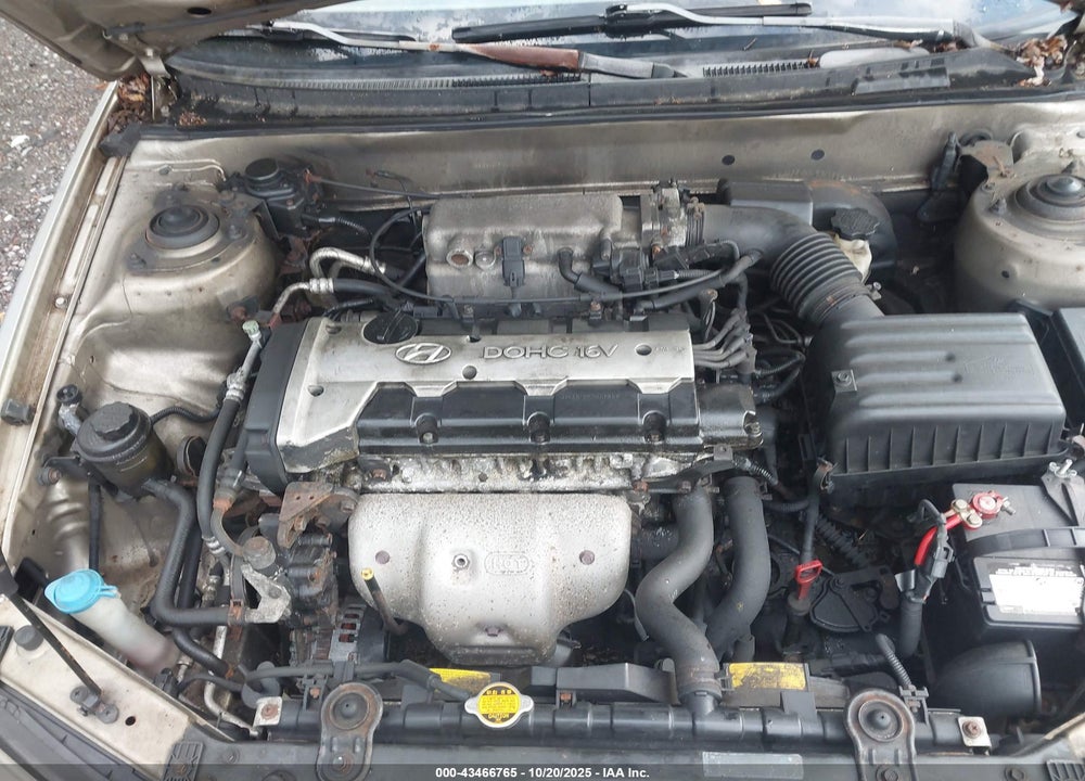 2002 HYUNDAI ELANTRA VIN: KMHDN45DX2U371342