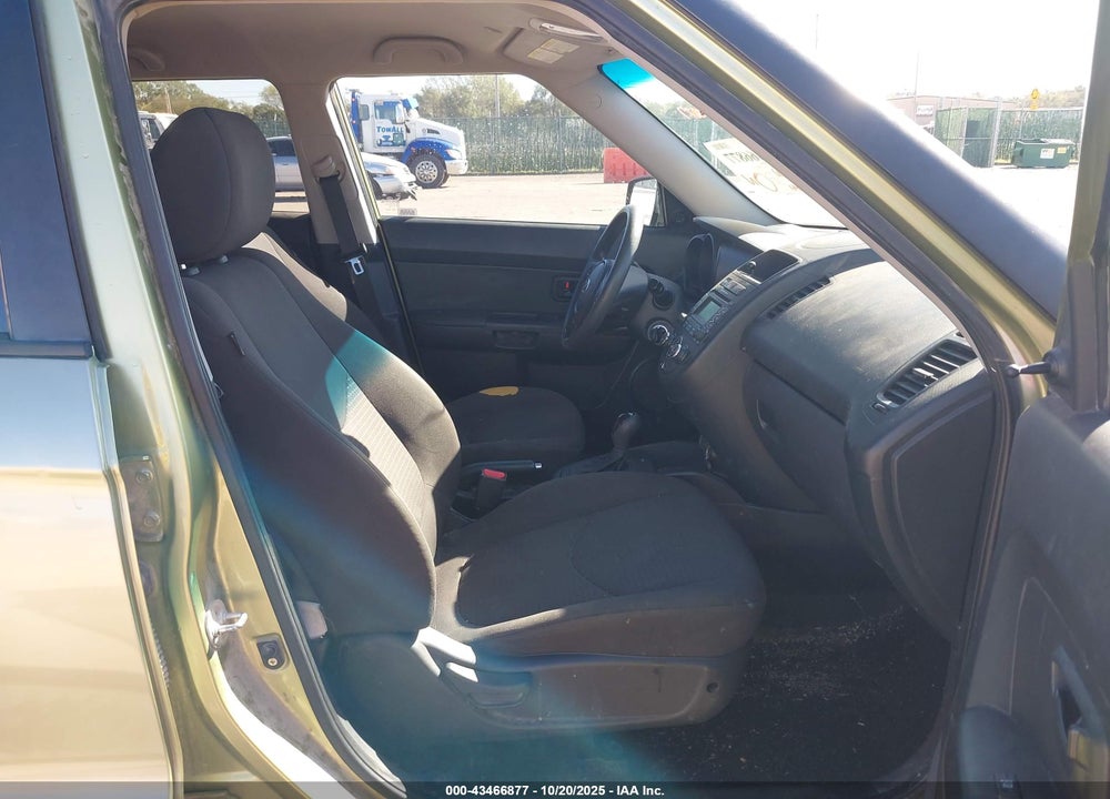 2013 KIA SOUL VIN: KNDJT2A57D7613408