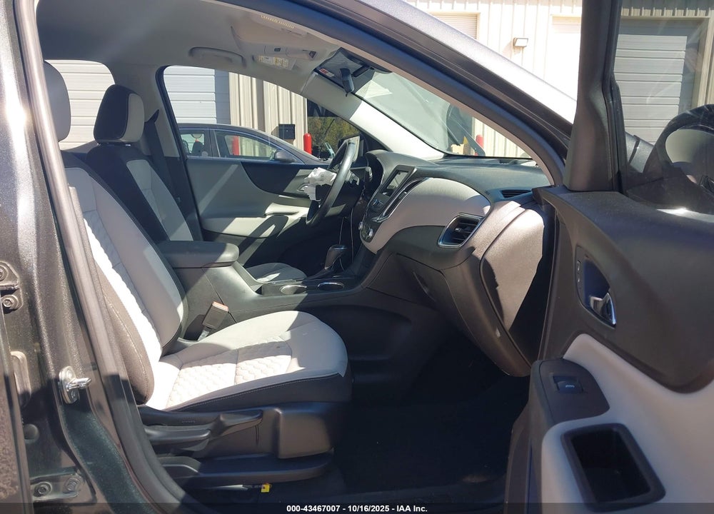 2019 CHEVROLET EQUINOX VIN: 2GNAXLEX2K6186293