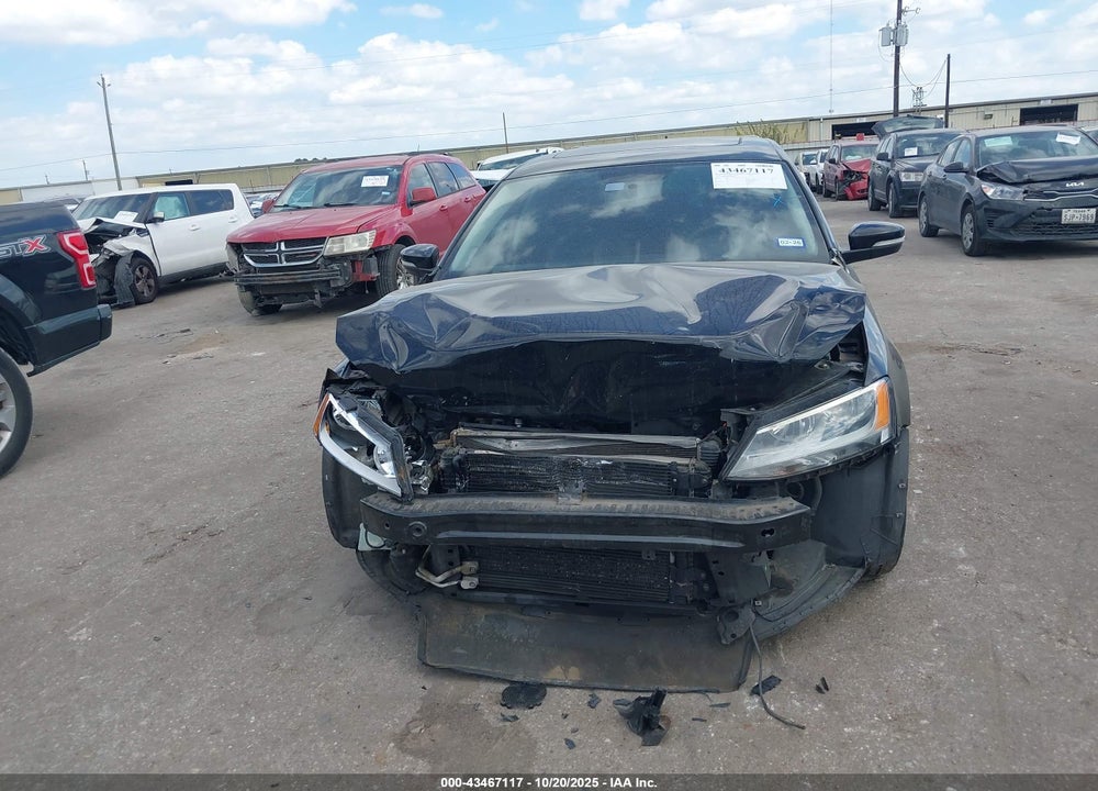 2014 VOLKSWAGEN JETTA 1.8T SE VIN: 3VWD07AJ4EM380690