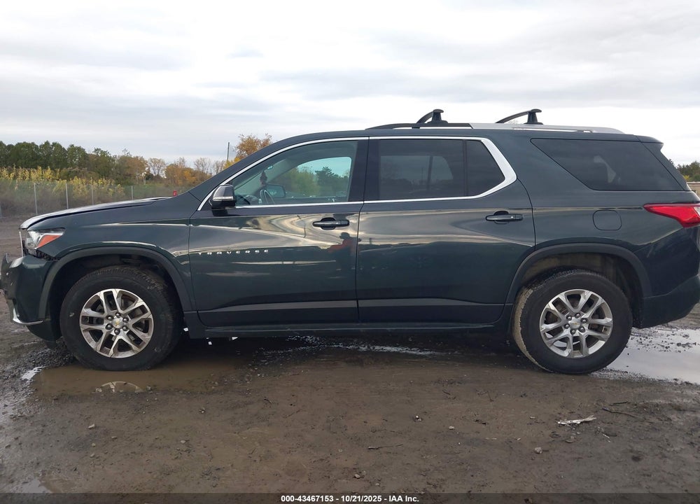 2018 CHEVROLET TRAVERSE 1LT VIN: 1GNERGKW3JJ142867