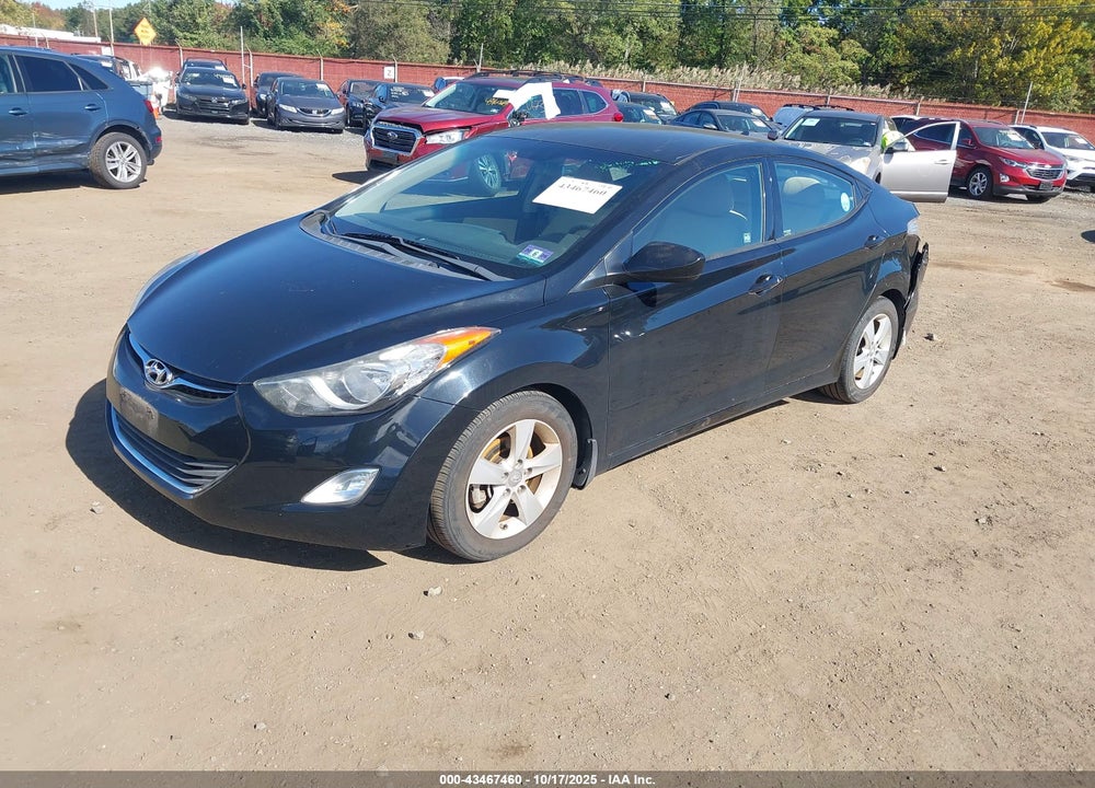 2013 HYUNDAI ELANTRA VIN: 5NPDH4AE8DH303984