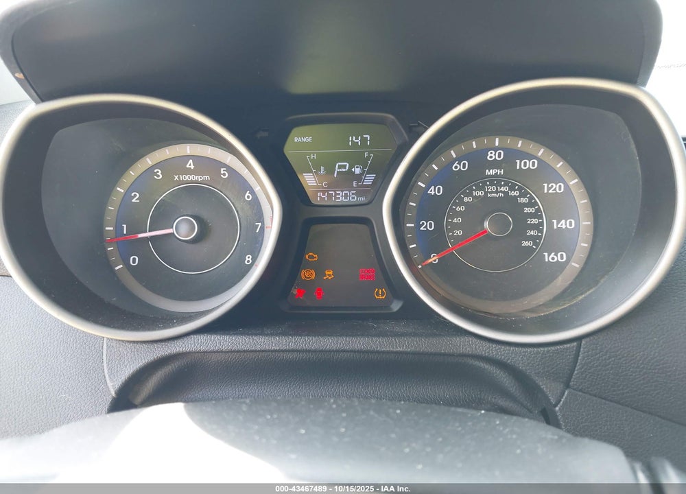 2014 HYUNDAI ELANTRA VIN: KMHDH4AE7EU029602