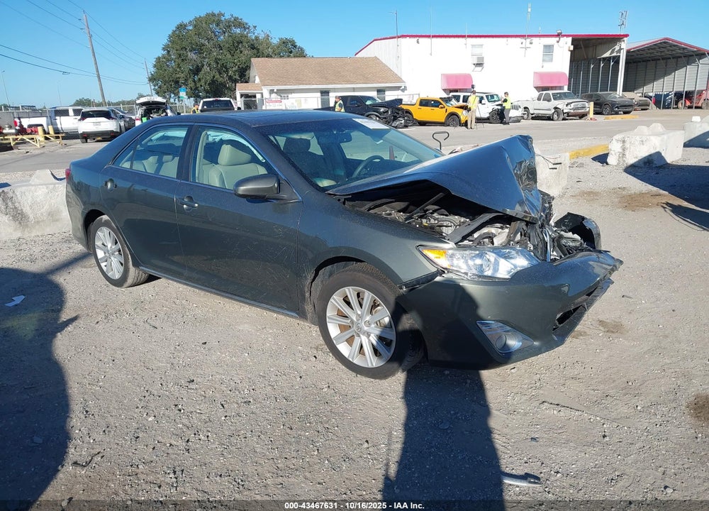 2014 TOYOTA CAMRY XLE VIN: 4T4BF1FK7ER397973