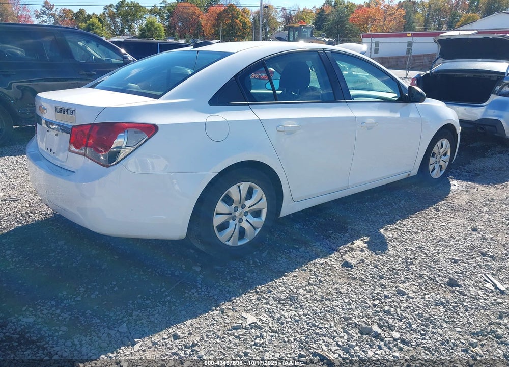 2015 CHEVROLET CRUZE LS AUTO VIN: 1G1PA5SH8F7108208