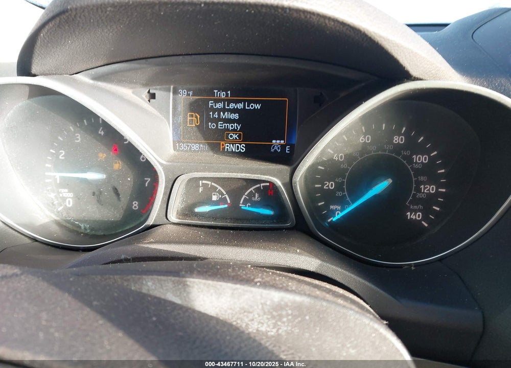 2017 FORD ESCAPE SE VIN: 1FMCU9GD3HUC27648