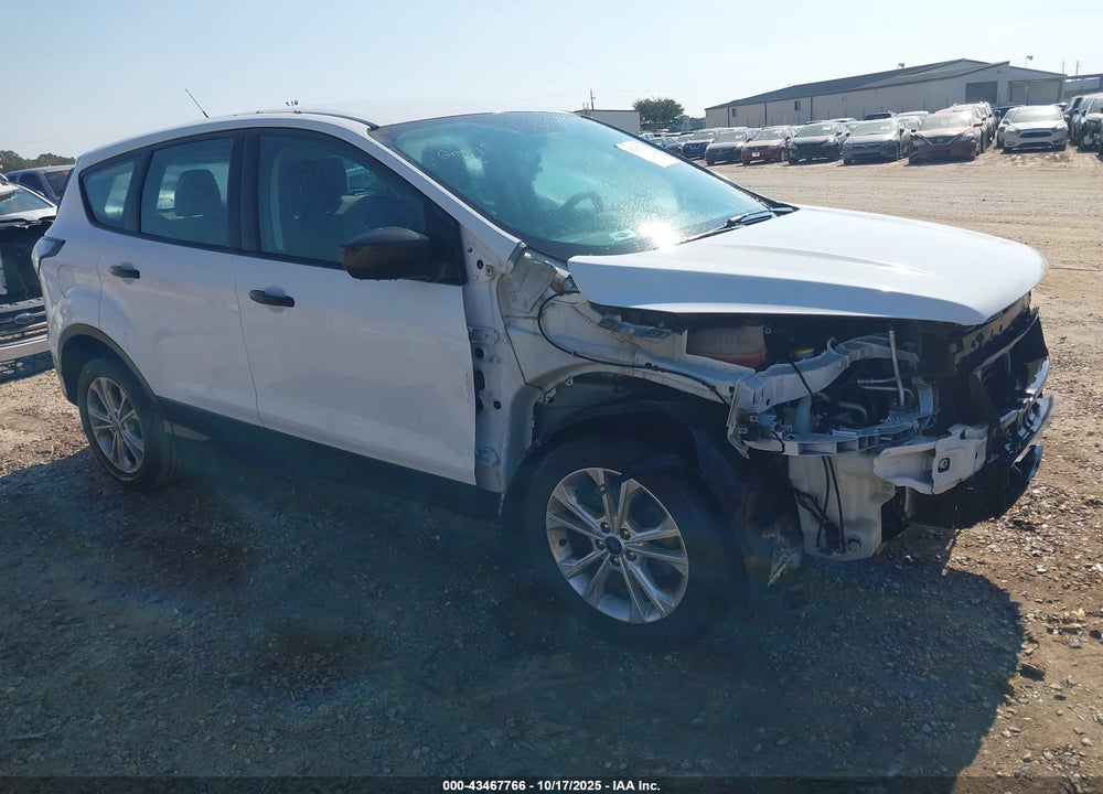 2017 FORD ESCAPE VIN: 1FMCU0F70HUD49424