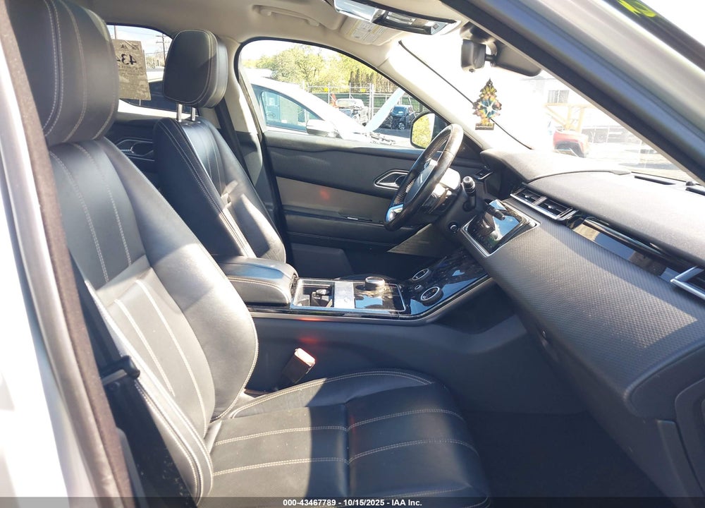 2018 LAND ROVER RANGE ROVER VELAR P250 S VIN: SALYB2RX9JA759288