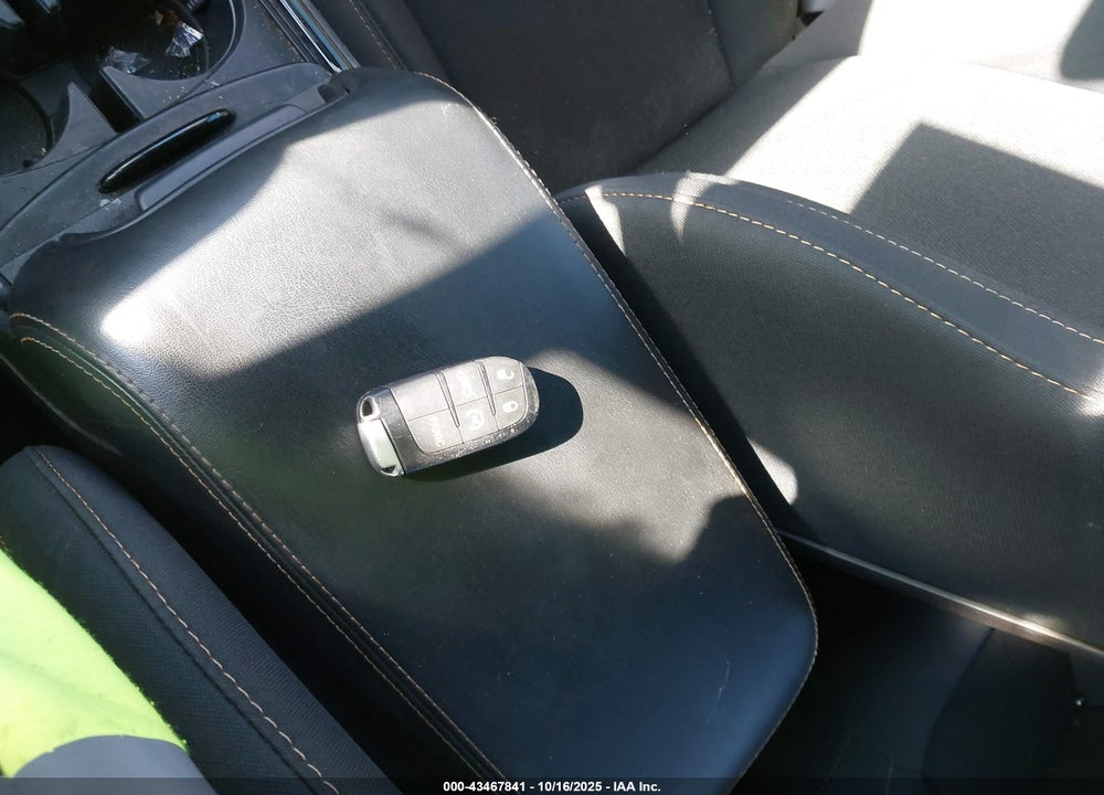 2019 DODGE CHARGER VIN: 2C3CDXHG2KH667490